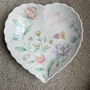 Mikasa Bone China Happy Birthday Dish
